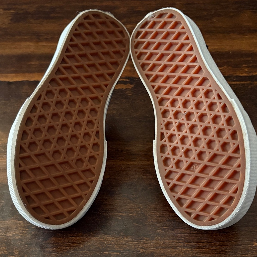 Vans Kids Black and White Velcro Sneakers - Picture 3 of 5
